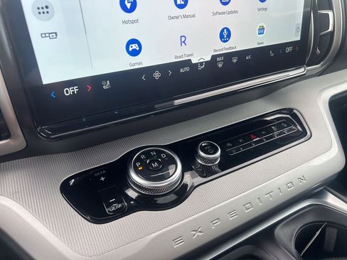 Certified 2025 Ford Expedition Max Active AWD/4WD image 31