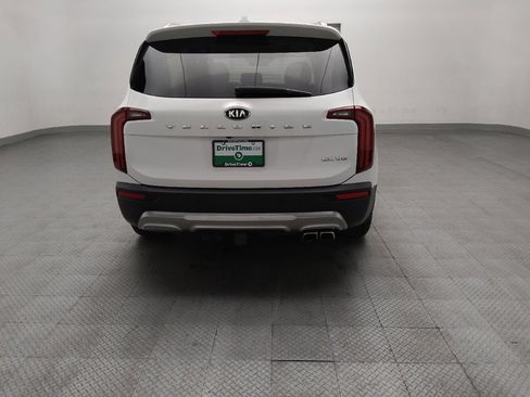 Used 2020 Kia Telluride EX w/ Towing Package FWD image 7