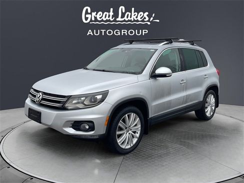 Used 2016 Volkswagen Tiguan SE image 1