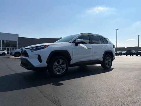 Certified 2024 Toyota RAV4 XLE AWD/4WD image 3