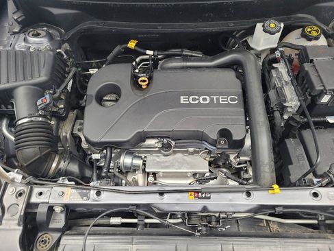 Used 2020 GMC Terrain SLE w/ Driver Convenience Package FWD image 30