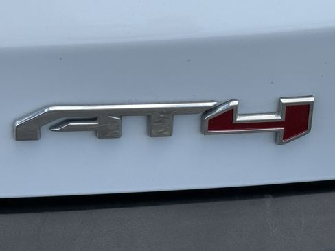 Used 2023 GMC Acadia AT4 w/ Technology Package AWD/4WD image 13