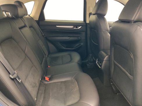 Used 2018 MAZDA CX-5 Touring w/ Preferred Equipment Package FWD image 19