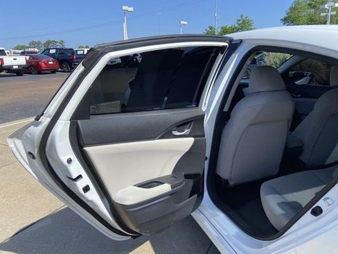 Used 2022 Honda Insight EX image 46