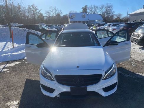 Used 2018 Mercedes-Benz C 300 4MATIC Sedan image 30