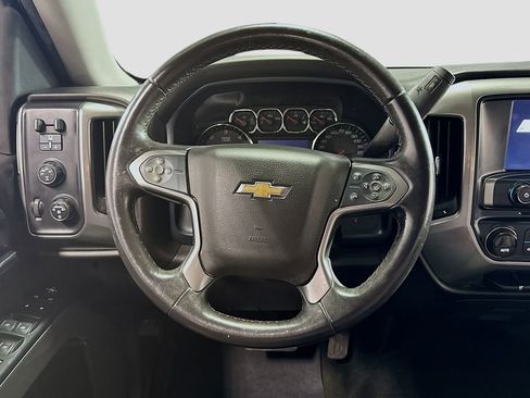 Used 2015 Chevrolet Silverado 1500 LT w/ LT Convenience Package image 9