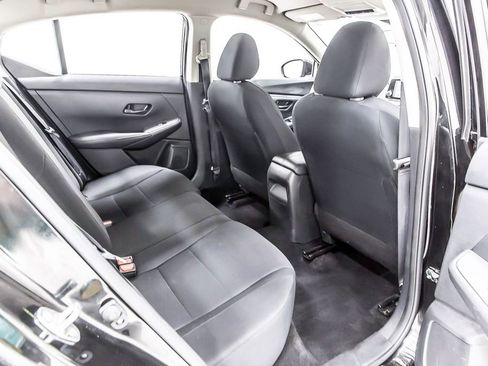 Used 2024 Nissan Sentra S image 35