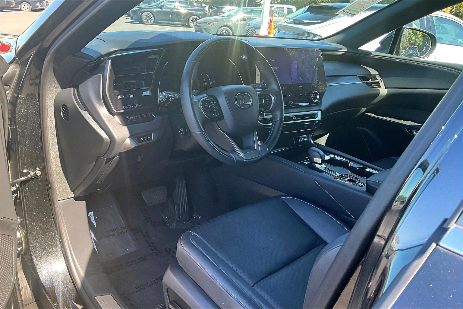 Used 2023 Lexus RX 350 Premium w/ Accessory Package AWD/4WD image 12