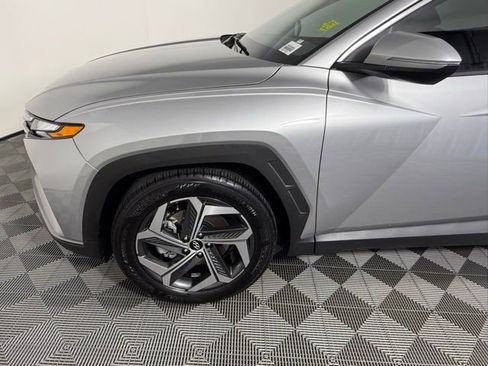 Used 2024 Hyundai Tucson SEL w/ Convenience Package FWD image 12