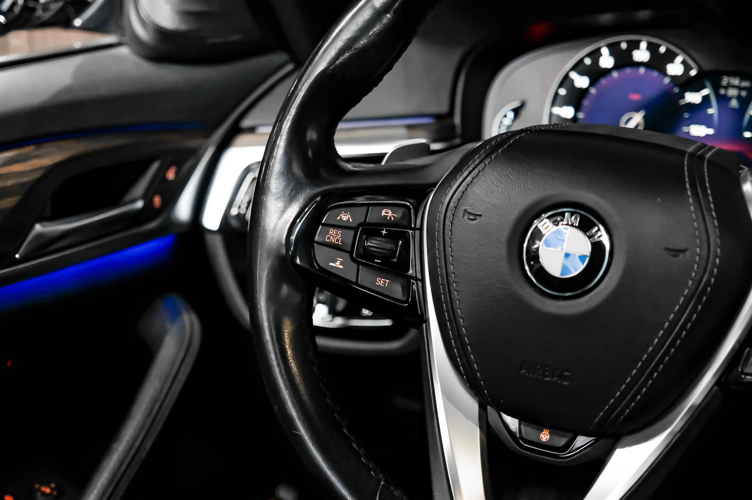Used 2019 BMW 540i xDrive AWD/4WD image 20
