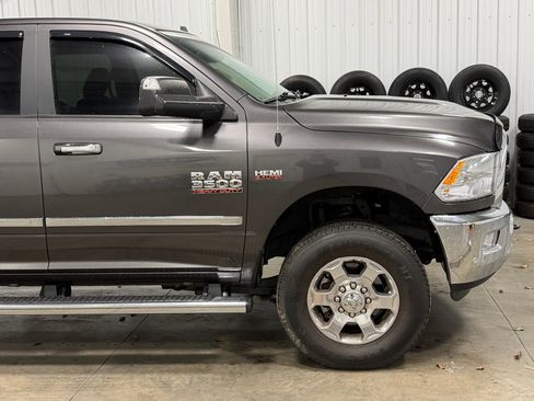 Used 2018 RAM 3500 Big Horn image 24