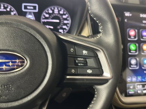 Used 2025 Subaru Legacy Limited AWD/4WD image 9