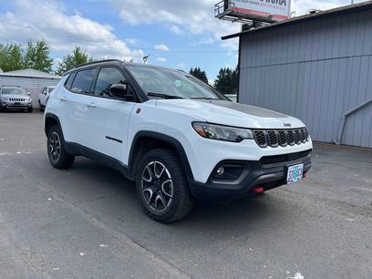 Used 2025 Jeep Compass Trailhawk