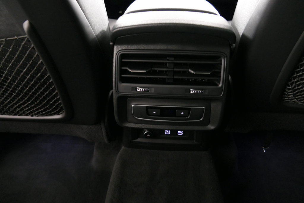 Used 2021 Audi Q7 2.0T Premium Plus AWD/4WD image 28