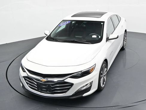 Used 2023 Chevrolet Malibu LT FWD image 18