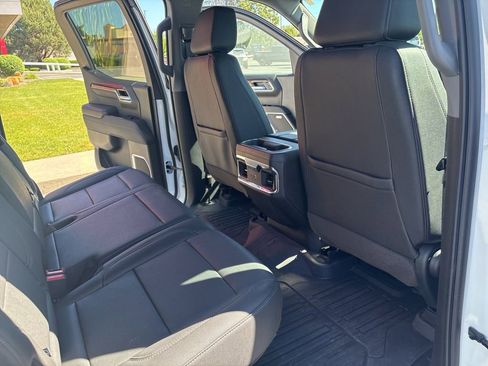 Used 2023 GMC Sierra 1500 Elevation w/ Elevation Premium Package AWD/4WD image 14