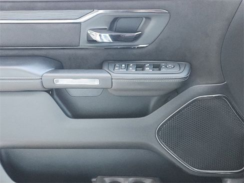 Used 2025 RAM 1500 RHO image 22