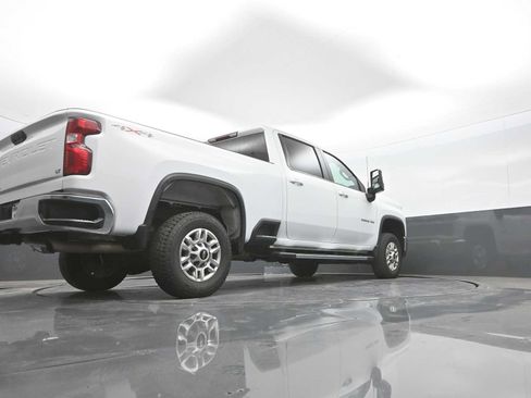 Used 2025 Chevrolet Silverado 2500 LT w/ Convenience Package AWD/4WD image 41