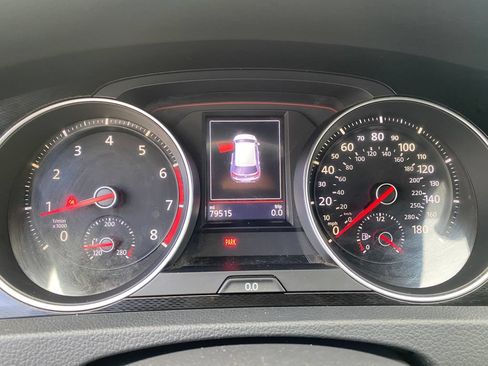 Used 2017 Volkswagen GTI S FWD image 15
