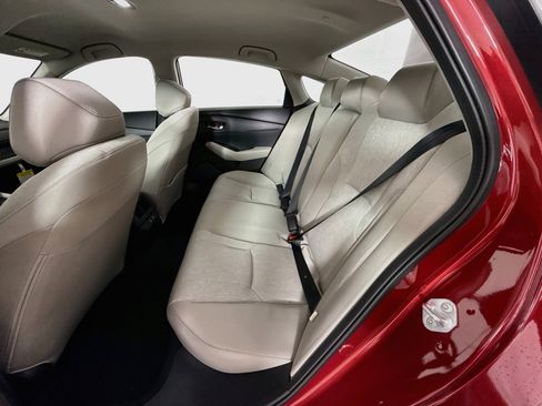 Certified 2025 Honda Accord LX image 26