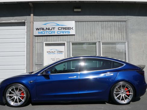 Used 2020 Tesla Model 3 Performance AWD/4WD image 19