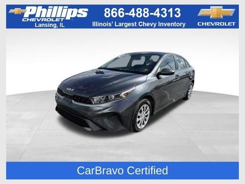 Used 2024 Kia Forte LX FWD image 1