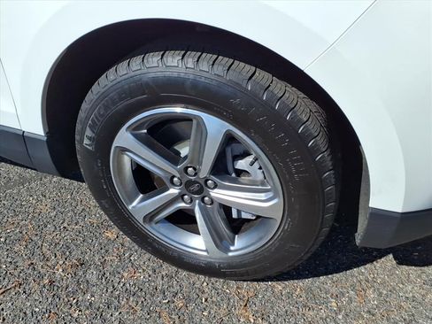 Used 2023 Ford Edge SEL w/ Convenience Package AWD/4WD image 6