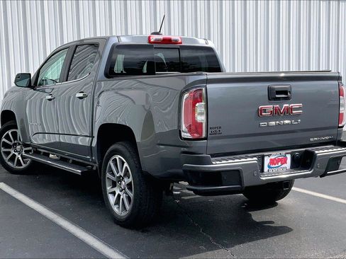 Used 2022 GMC Canyon Denali AWD/4WD image 10