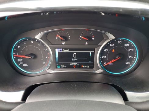 Used 2018 Chevrolet Traverse LT image 11