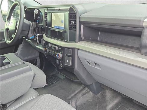 Used 2025 Ford F250 XL w/ XL Chrome Package AWD/4WD image 20