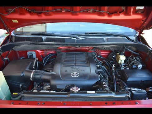 Used 2013 Toyota Tundra Limited image 36