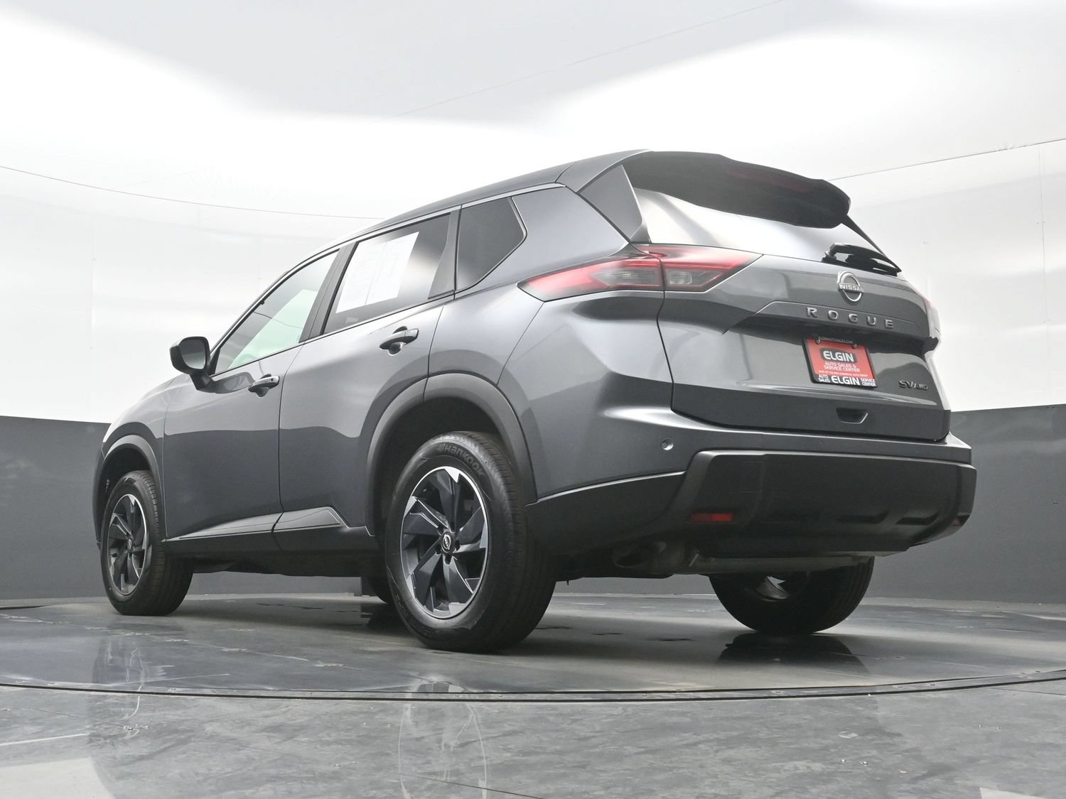 Used 2024 Nissan Rogue SV AWD/4WD image 31