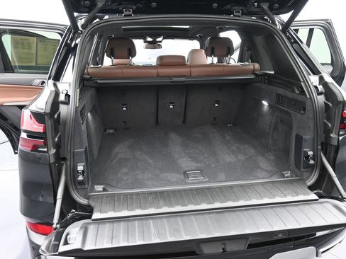 Used 2024 BMW X5 xDrive40i w/ Premium Package AWD/4WD image 17