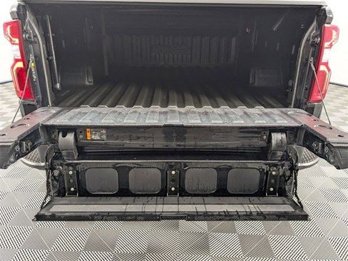 Certified 2024 Chevrolet Silverado 1500 High Country w/ High Country Premium Package image 30