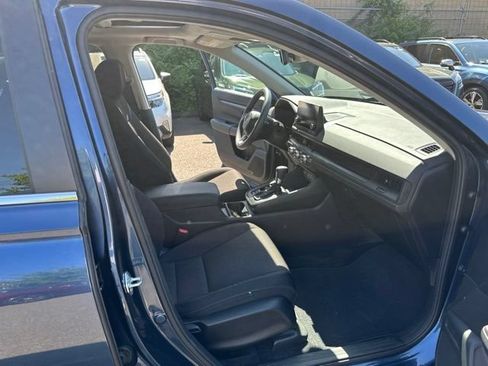 Used 2024 Honda CR-V EX image 25