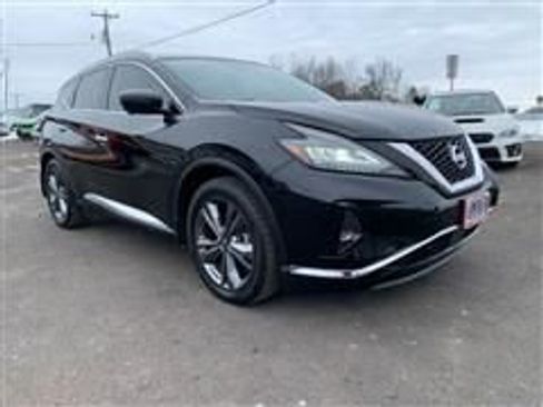 Used 2019 Nissan Murano Platinum image 2