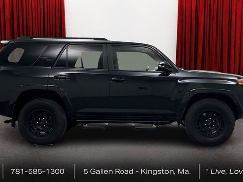 Certified 2023 Toyota 4Runner TRD Off-Road Premium w/ Moonroof Package image 4