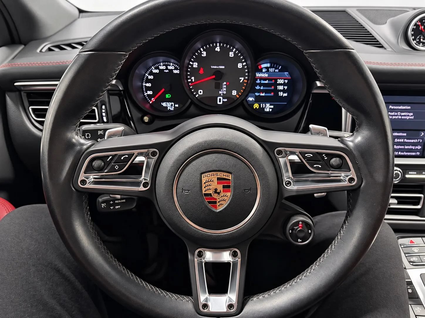 Used 2020 Porsche Macan S AWD/4WD image 30