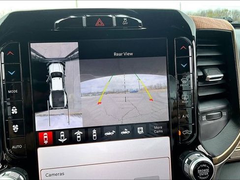 Used 2024 RAM 3500 Limited w/ Towing Technology Group image 15