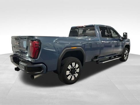 Used 2025 GMC Sierra 2500 Denali w/ Denali Reserve Package AWD/4WD image 7