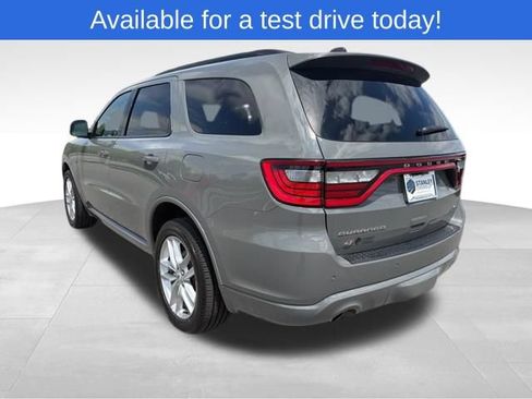 Used 2025 Dodge Durango GT AWD/4WD image 3