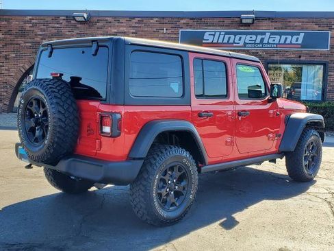 Used 2022 Jeep Wrangler Unlimited Sport image 4