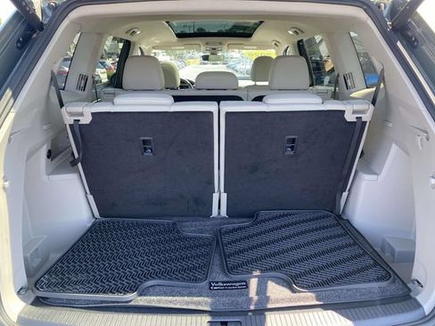 Certified 2026 Volkswagen Atlas SE w/ Panoramic Sunroof Package FWD image 10