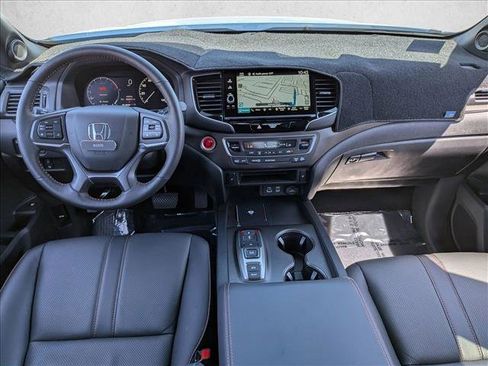 Used 2025 Honda Ridgeline TrailSport image 24