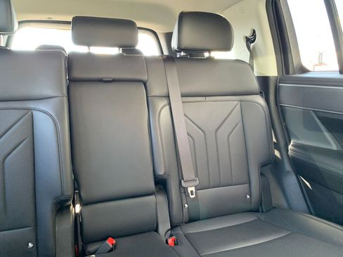 Used 2025 Hyundai Santa Fe SEL image 40