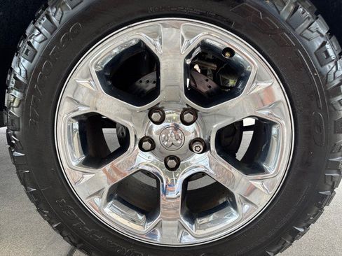 Used 2013 RAM 1500 Laramie w/ Convenience Group AWD/4WD image 5