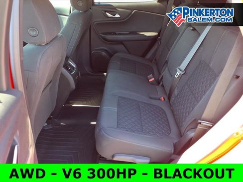 Used 2020 Chevrolet Blazer LT image 12