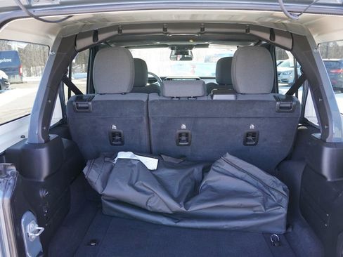 Certified 2025 Jeep Wrangler Unlimited Sahara w/ Safety Group image 20