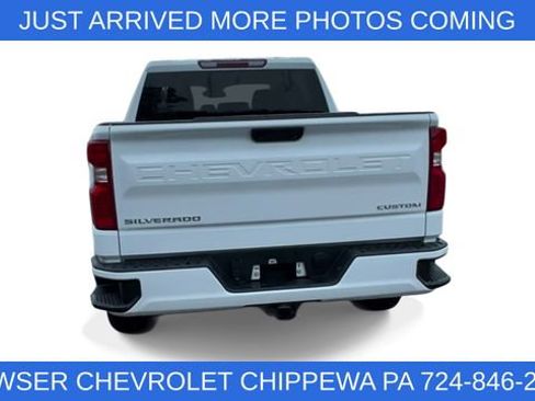 Used 2024 Chevrolet Silverado 1500 Custom w/ Turbomax Blackout Package image 7