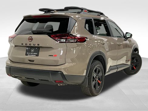 Used 2025 Nissan Rogue SV w/ Rock Creek Premium Package AWD/4WD image 5
